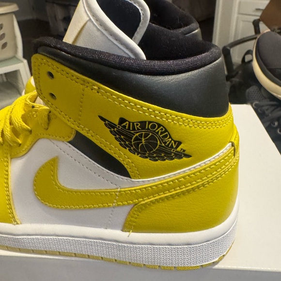 Jordan Fossil Black and Ivory Sneakers - Picture 4 of 6